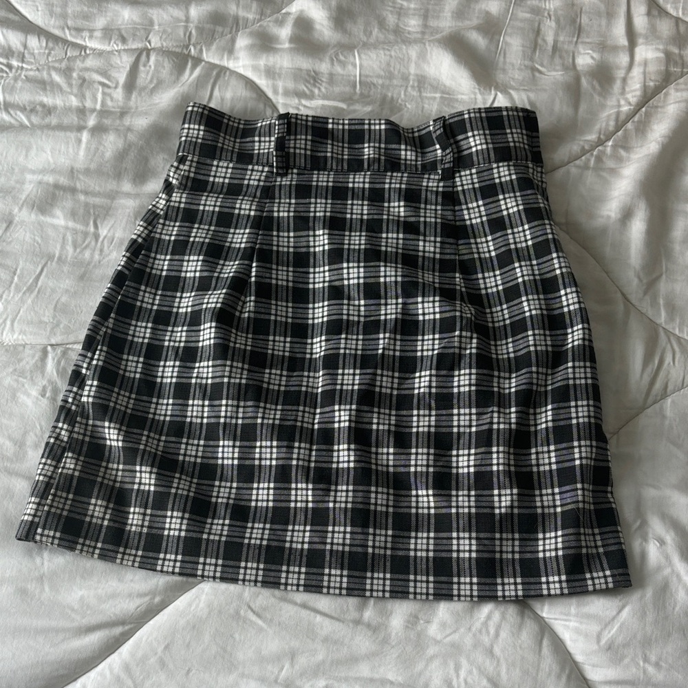 Divided Black and White Plaid Pencil Skirt